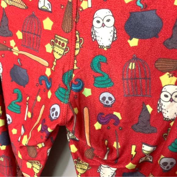 Harry Potter Magic Leggings - Red Gryffindor - Picture 6 of 6